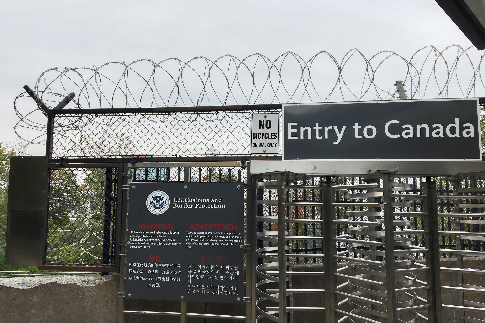 A border checkpoint between Canada and the United States.