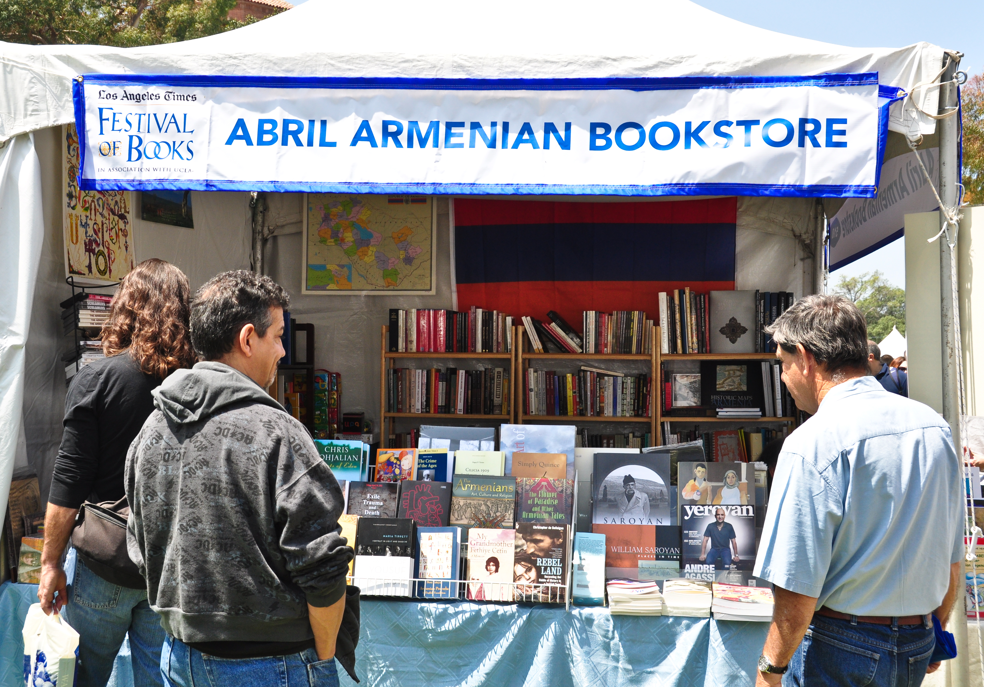 AbrilArmenianBookstoreBooth KentKanouse Flickr