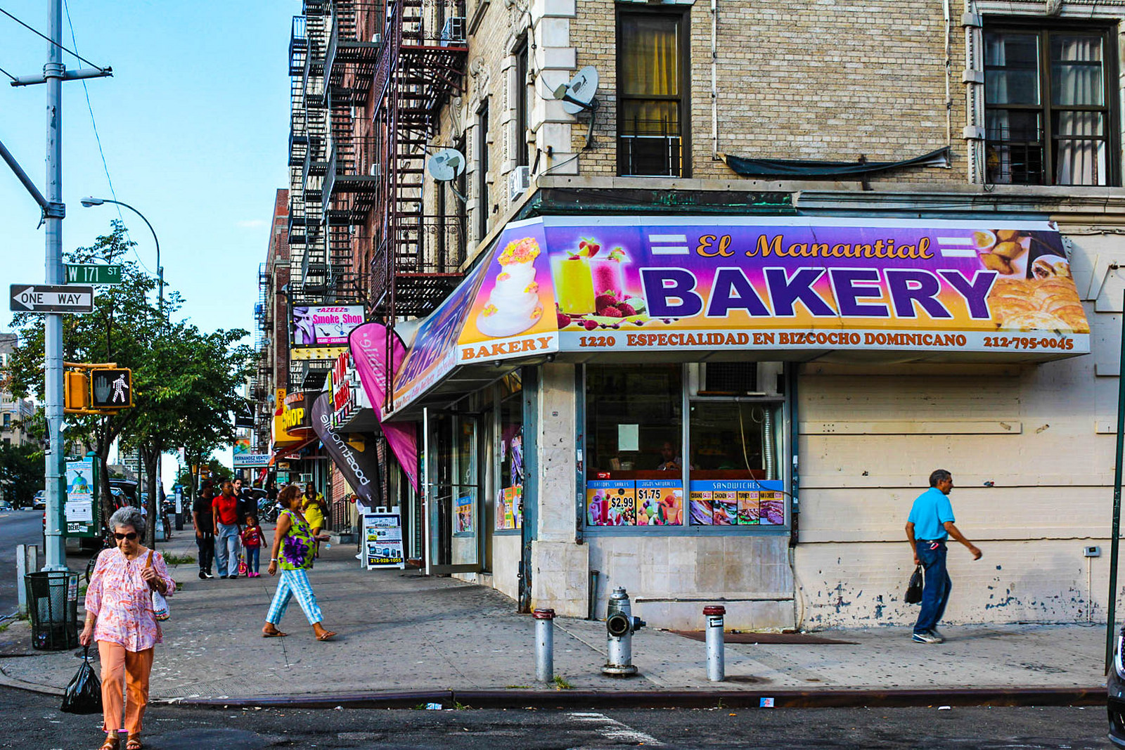 DominicanBakery BrianGodfrey Flickr